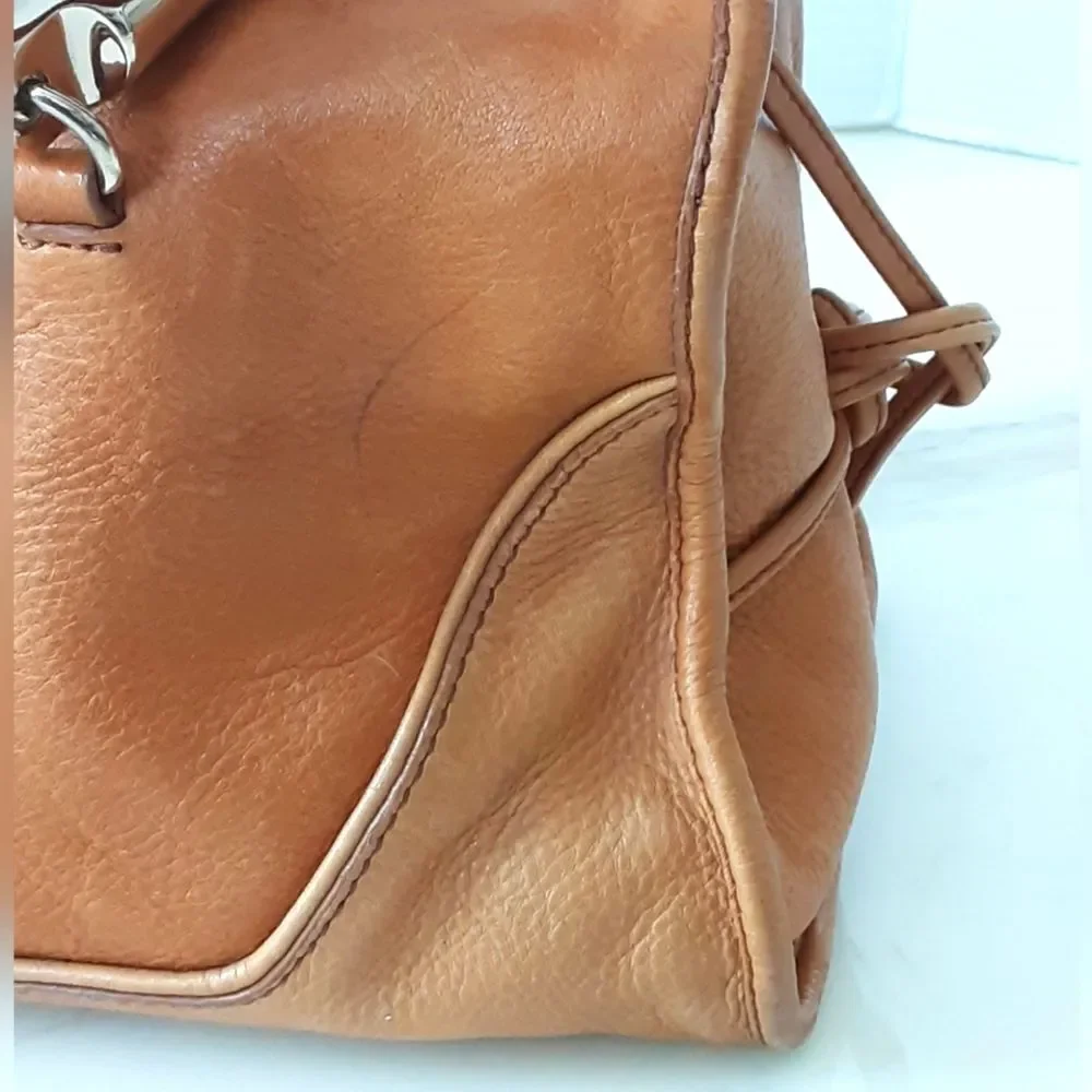 Tre Vero Pebble Caramel Leather Double Handle Cinch Gold Accent Handbag